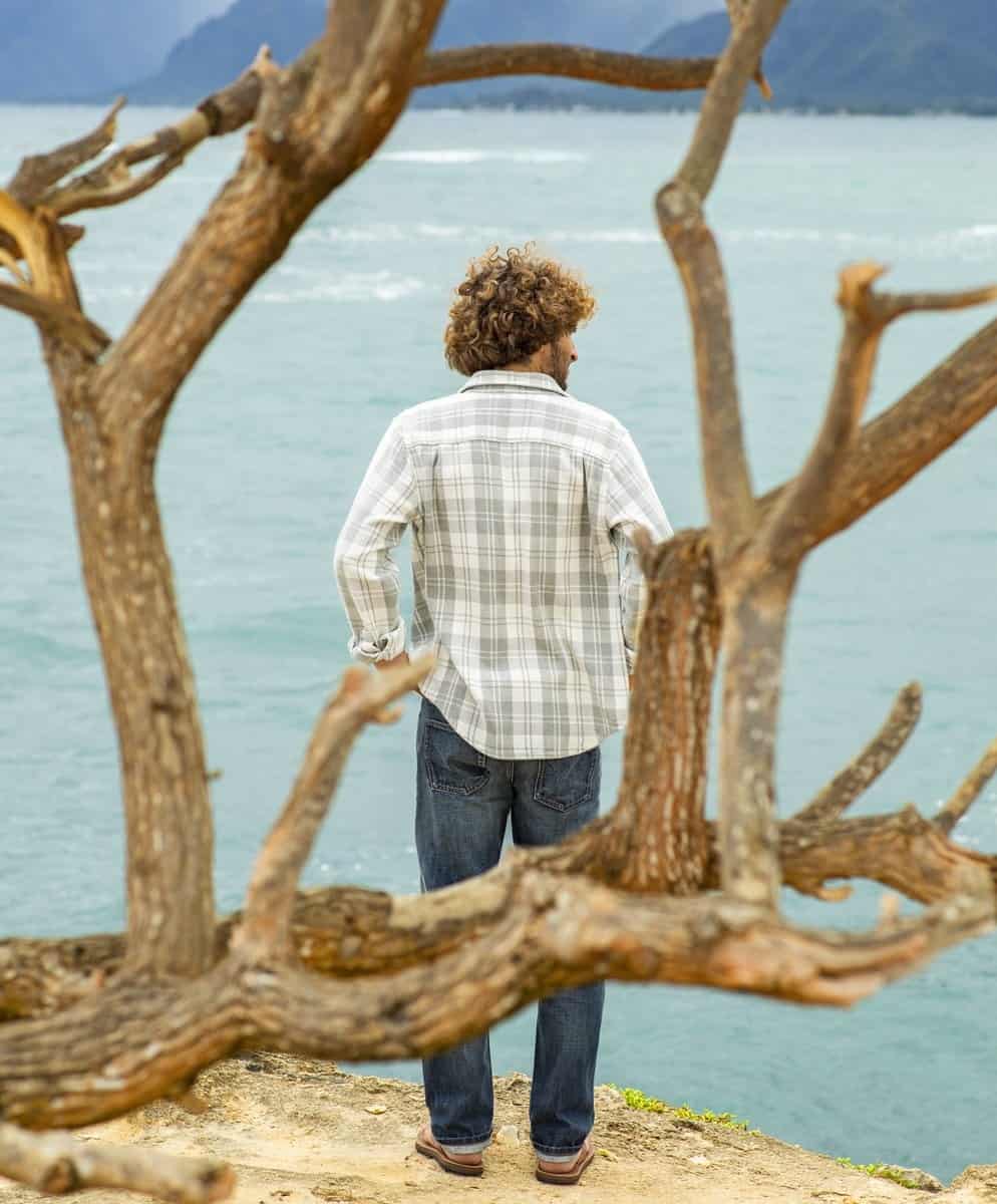 good ethical clothing brands Outerknown for men