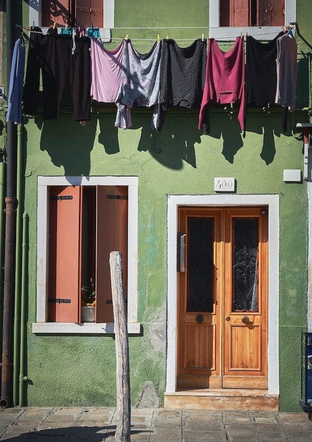 Air-Dry-Your-Laundry