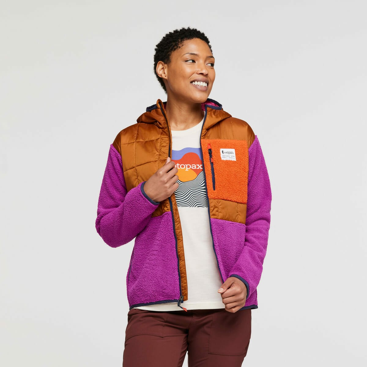 Shop sustainable womens jackets by cotopaxi