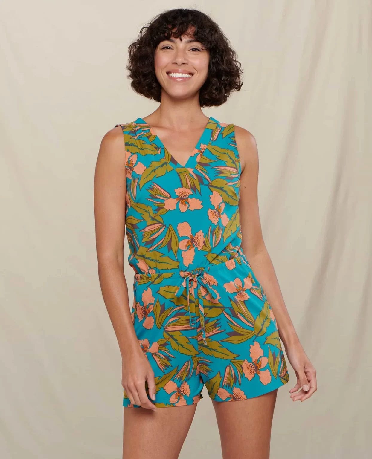 sustainable fun casual clothes for her