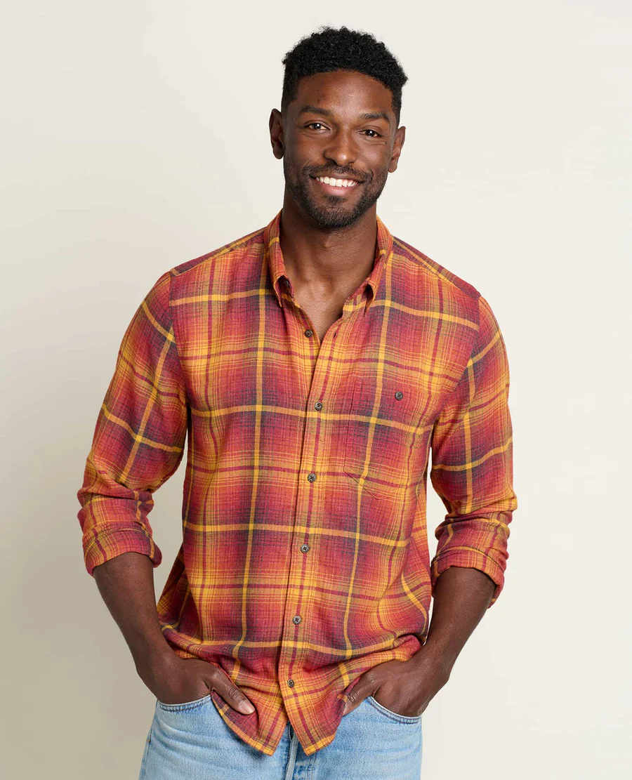 sustainable casual clothes for him