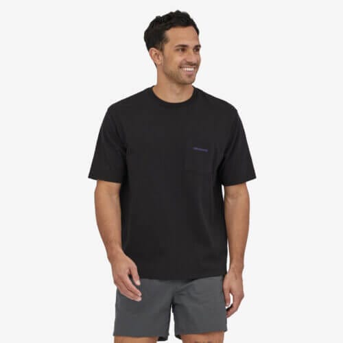 Patagonia Men's Boardshort Logo Pocket Responsibili-Tee® in Ink Black, Extra Small - Logo T-Shirts - Recycled Cotton/Recycled Polyester