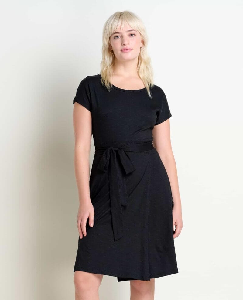 Cue Wrap Short Sleeve Dress Black / M