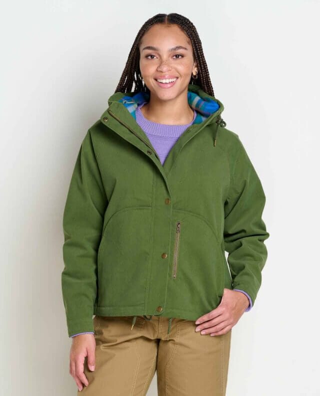 non toxic clothing: water resistant green jacket by Toad and Co