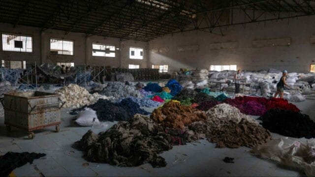 what is vuori clothing? What materials do they use? Photo of clothing raw materials