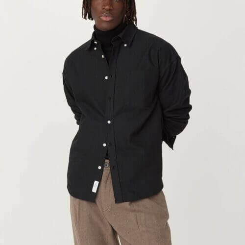 Frank And Oak The Loose Oxford Shirt in Black