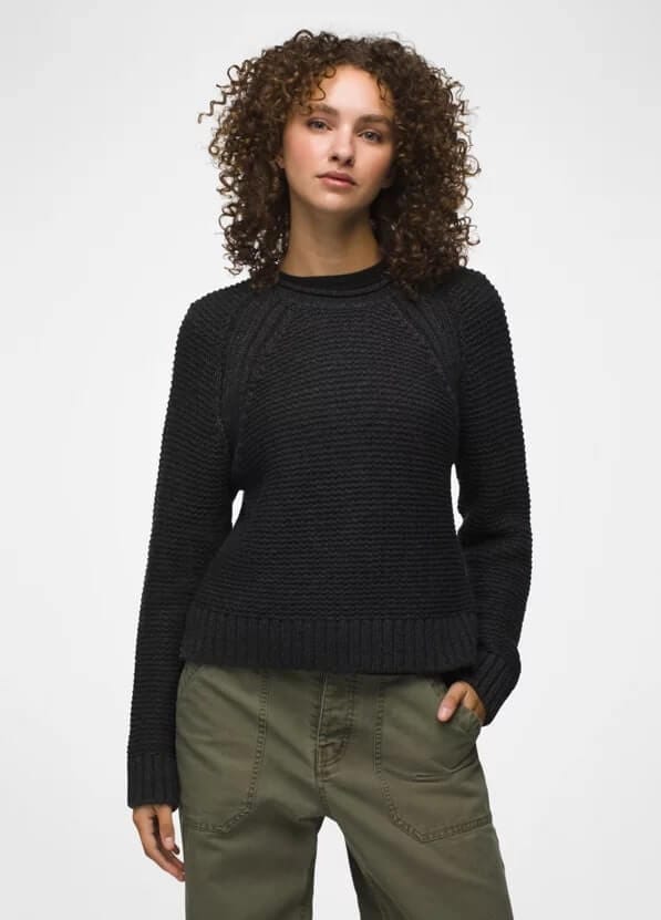 Sustainable boxy eco-friendly high quality black knit for her