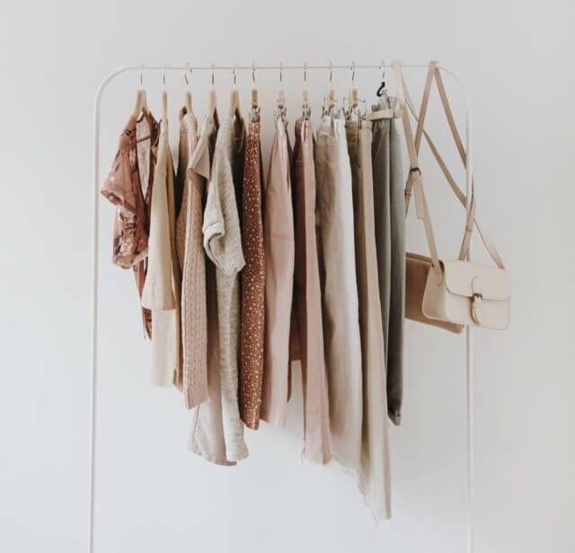 How to Create a Minimalist Wardrobe_Example of minimalist closet