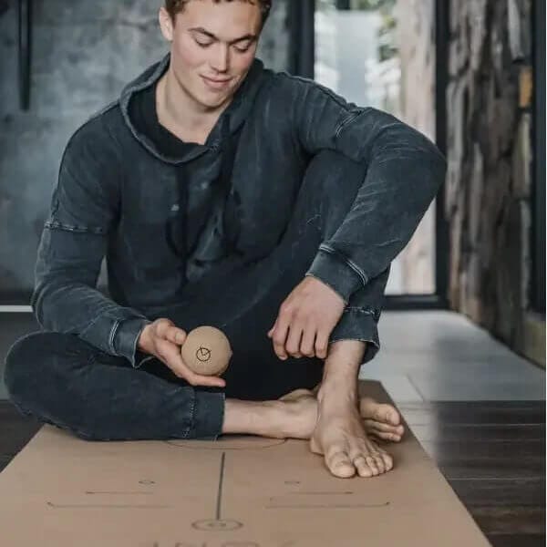 Sustainable high-quality comfortable eco-friendly ethical cork yoga mat for men and for women