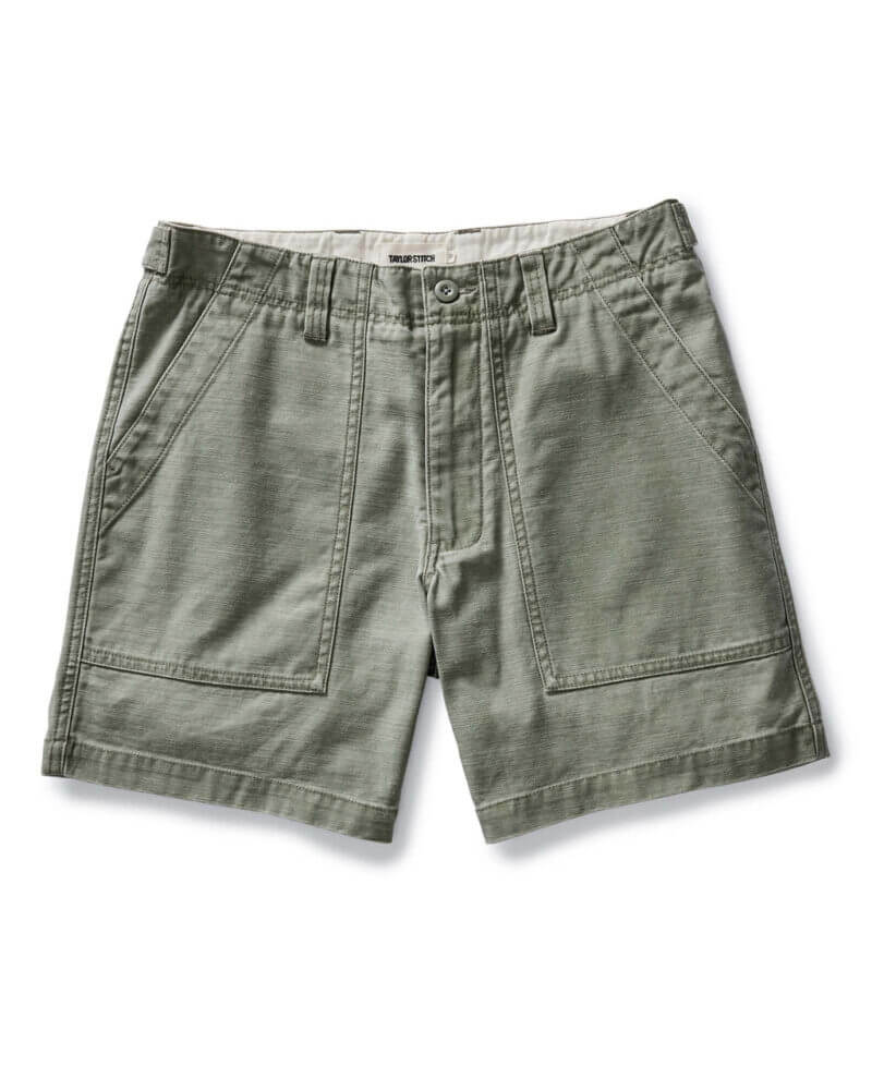 The Surplus Short in Field Olive Reverse Sateen