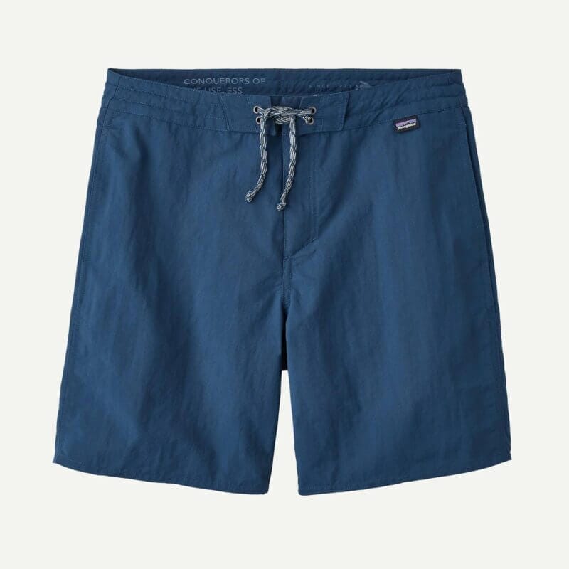 Patagonia Men's Wavefarer® Hybrid Walk Shorts - 18" Inseam in Tidepool Blue