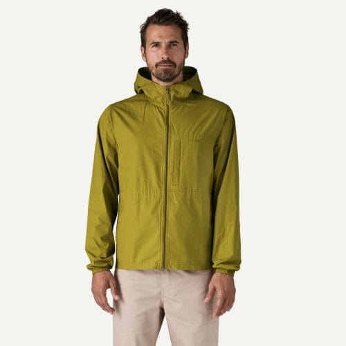 Patagonia Men's Windsweep Lightweight Windbreaker Jacket in Graze Green